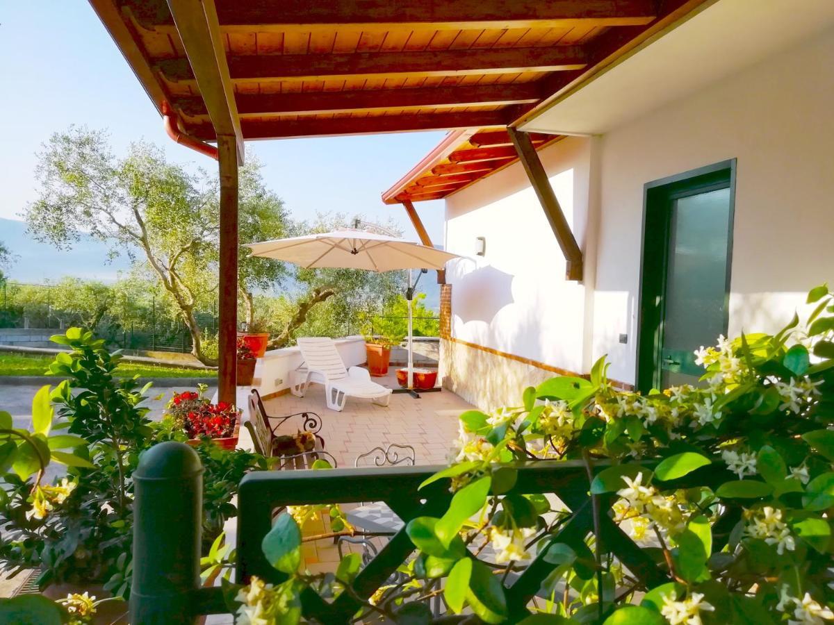 B&B Maison Villa Vittorio Avella Extérieur photo
