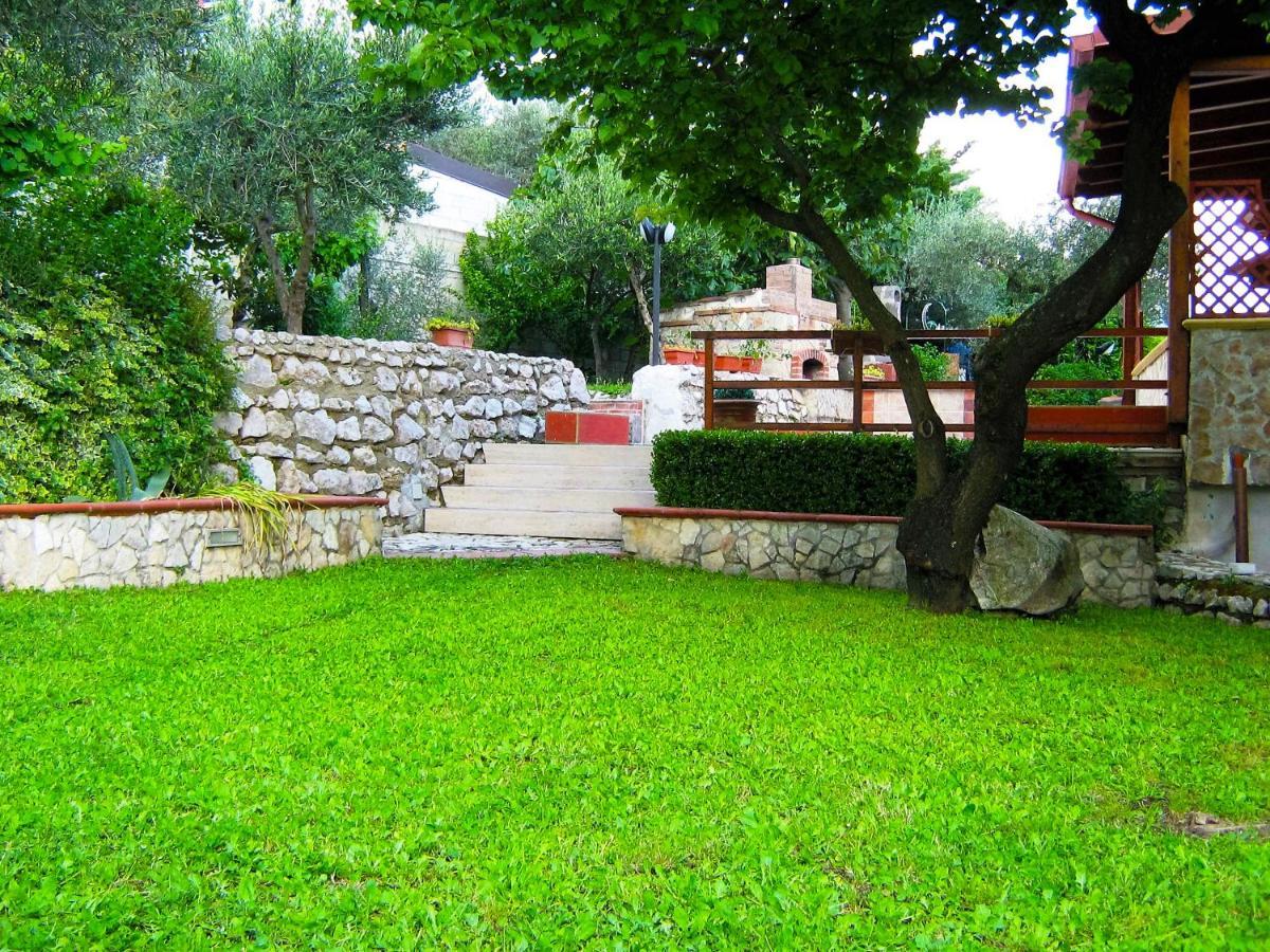 B&B Maison Villa Vittorio Avella Extérieur photo