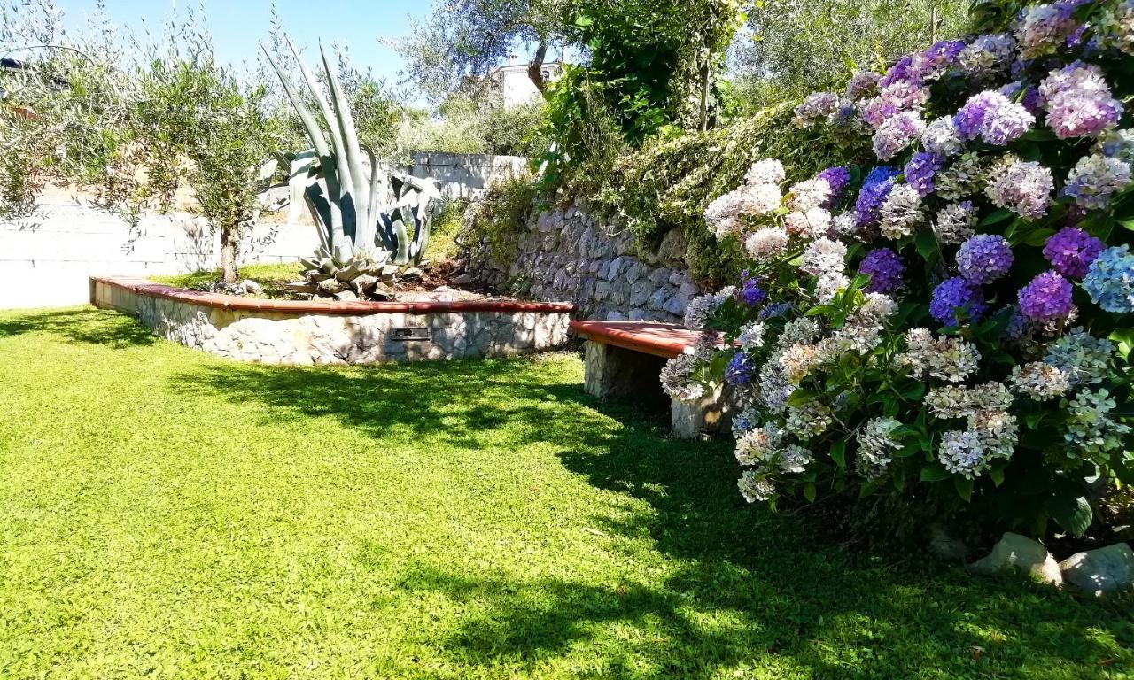 B&B Maison Villa Vittorio Avella Extérieur photo