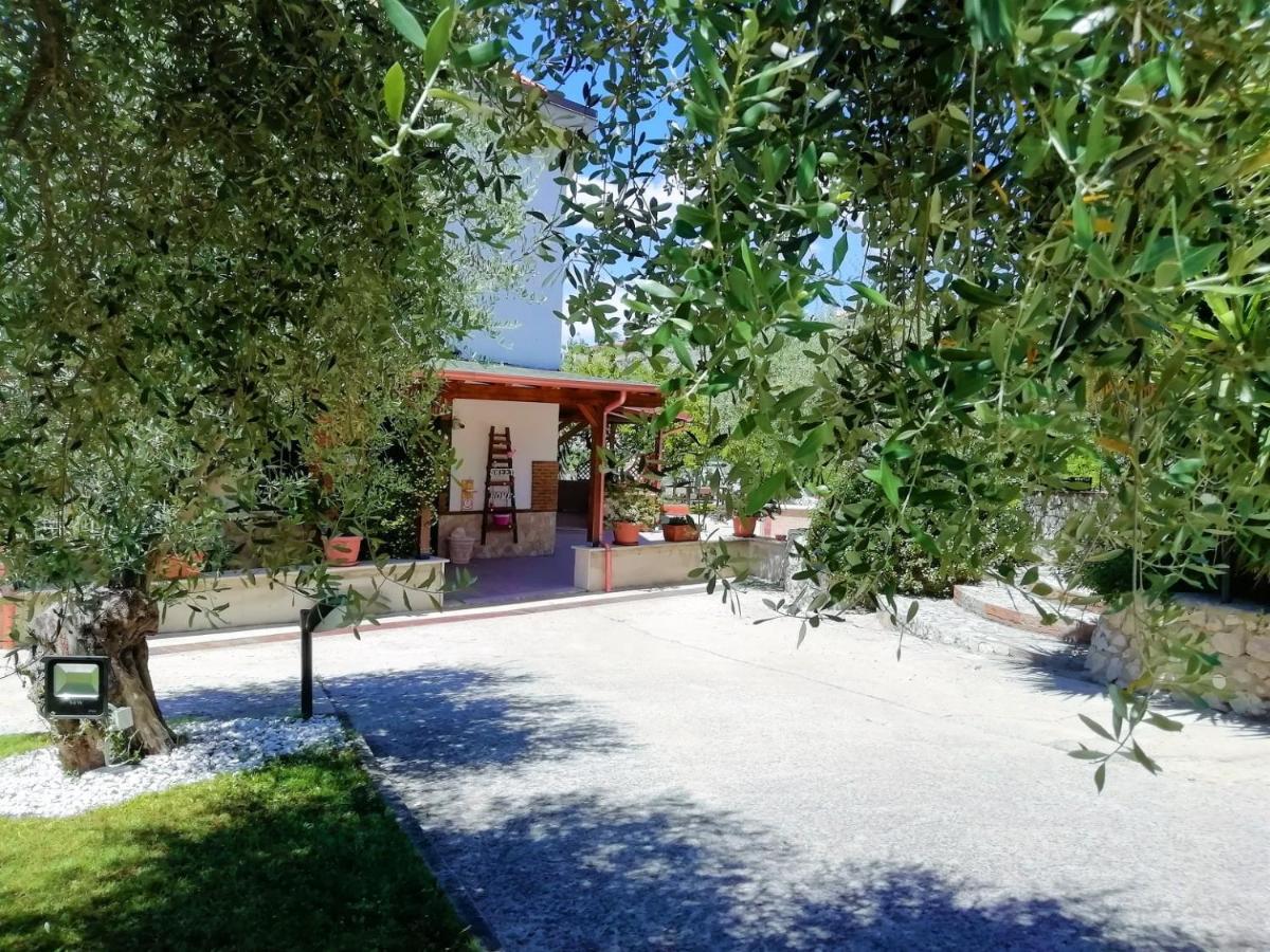 B&B Maison Villa Vittorio Avella Extérieur photo